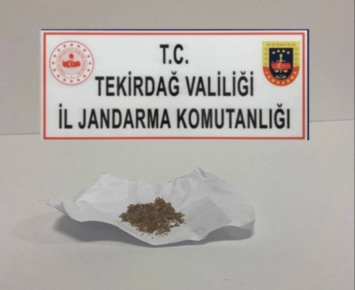 Tekirdağ’da Bandrolsüz Puro Ve Uyuşturucu Madde Ele Geçirildi
