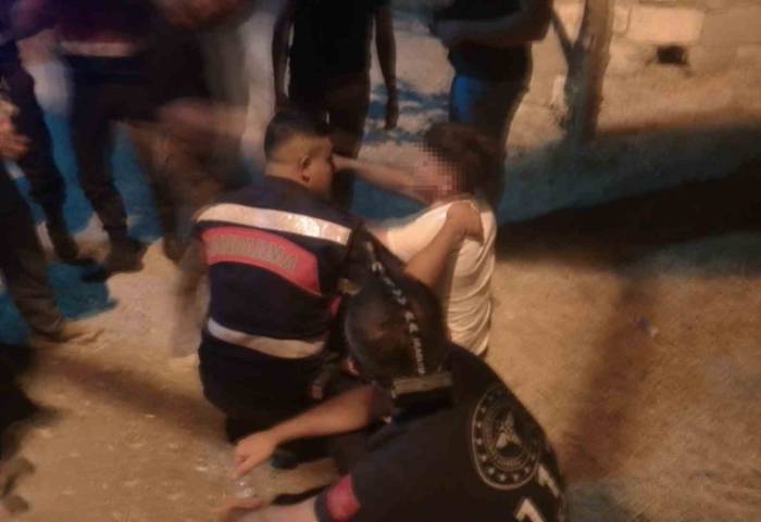 Araç Uçuruma Yuvarlandı İhbarına Giden Ekipler Alkollü Şahısla Karşılaştı