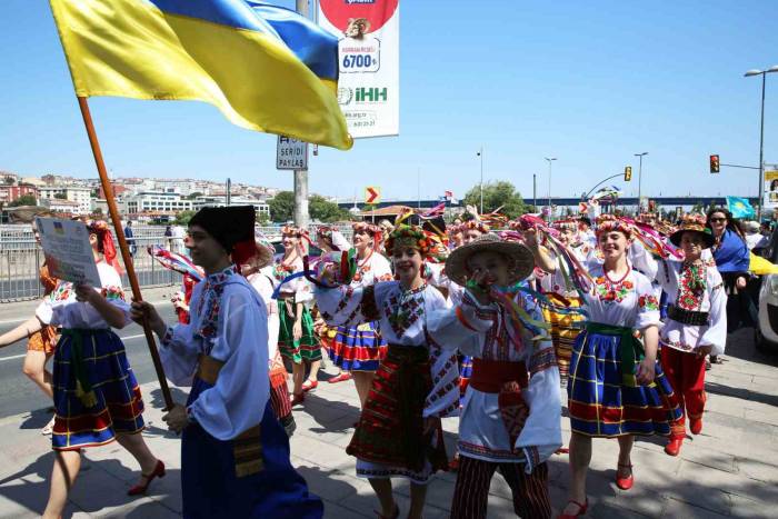 Eyüpsultan Belediyesi Uluslararası Dans Ve Müzik Festivali’ne Ev Sahipliği Yaptı