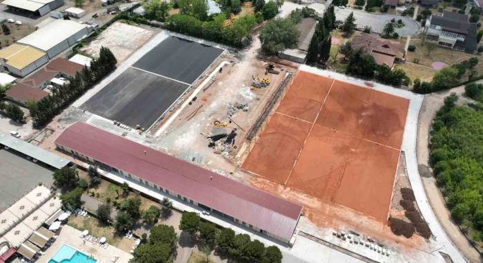 Kocaeli’nin Dünya Standartlarındaki Tenis Merkezinde Tamamlanma Oranı Yüzde 80