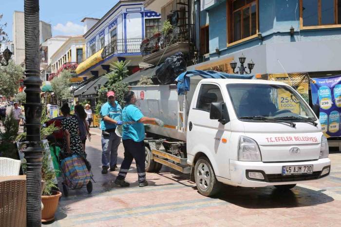 Efeler’in Dar Sokaklarına ’çöp Taksi’ Çözümü