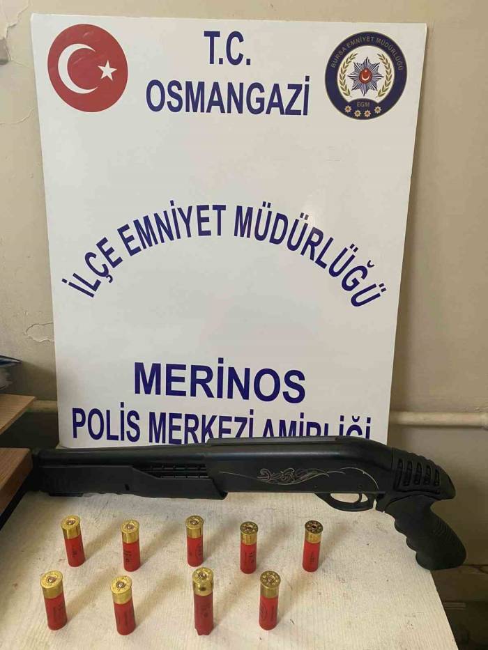 Kadının Silahla Tehdit Edildiği İhbarı Her Şeyi Ortaya Çıkardı : 6 Gözaltı