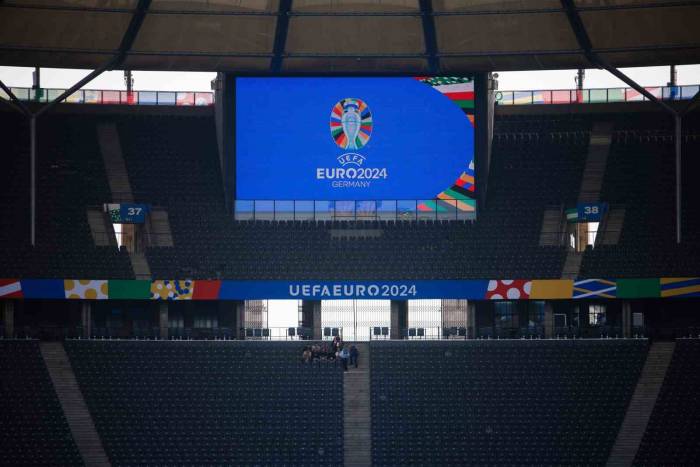 Euro 2024’te Son 16 Turu Eşleşmeleri Belli Oldu