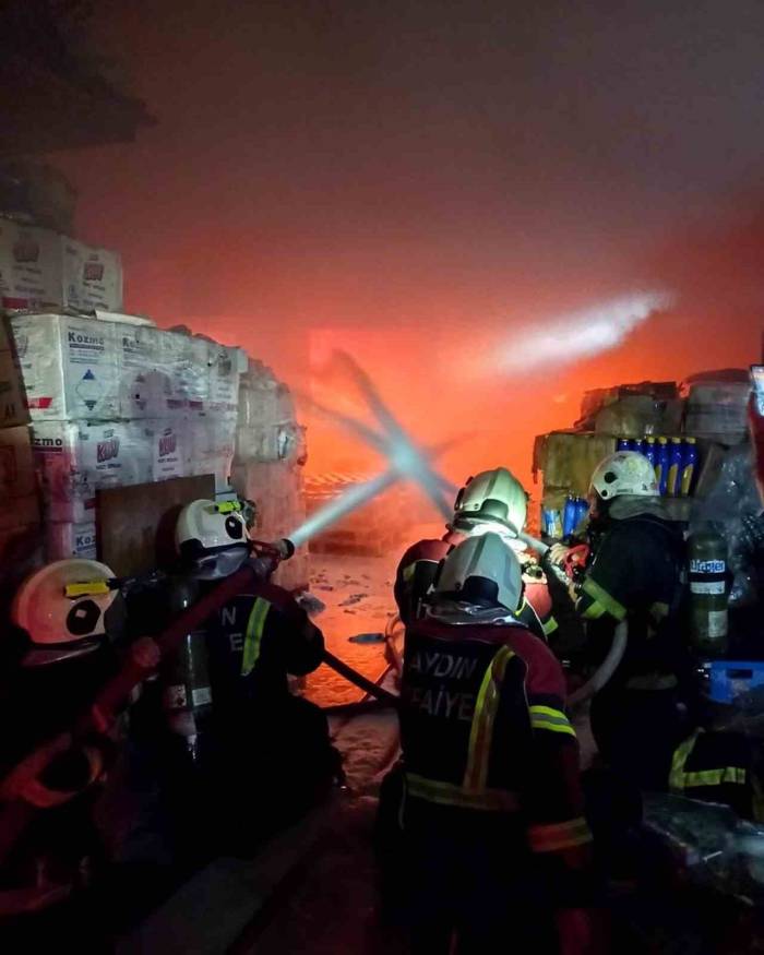 Aydın İtfaiyesi 48 Saatte 81 Yangına Müdahale Etti
