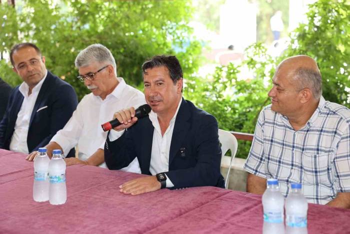 Başkan Aras; “Hizmet Ederken Siyasi Parti Ayrımı Yapmıyoruz”