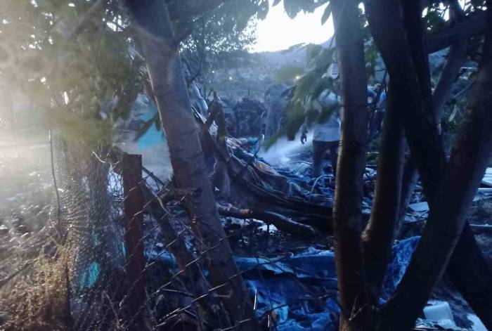 Sason’da Çilek Bahçesinde Çıkan Yangın Söndürüldü