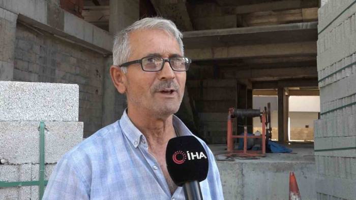 İnşaat Bekçisi Canına Kıymak İsteyen Şahsı Kurtardı