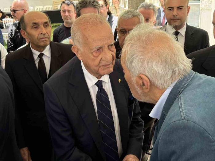 İş Adamı Can Kıraç Son Yolculuğuna Uğurlandı