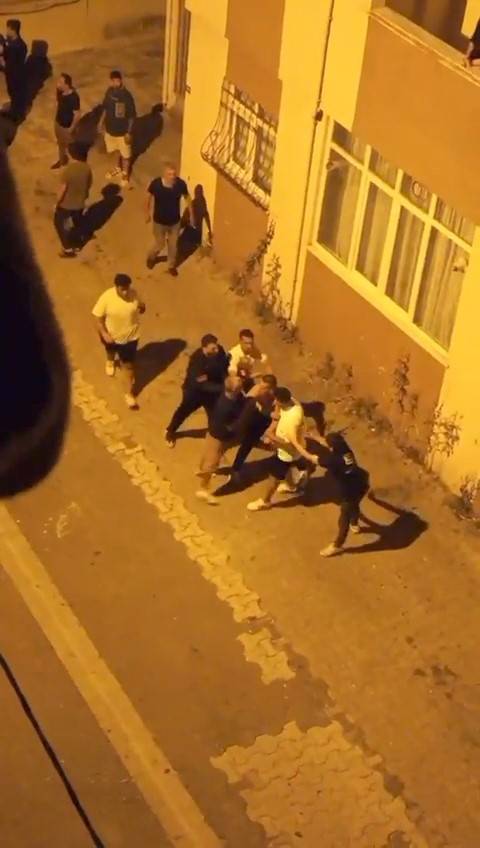 Ataşehir’de Asker Eğlencesinde Kavga