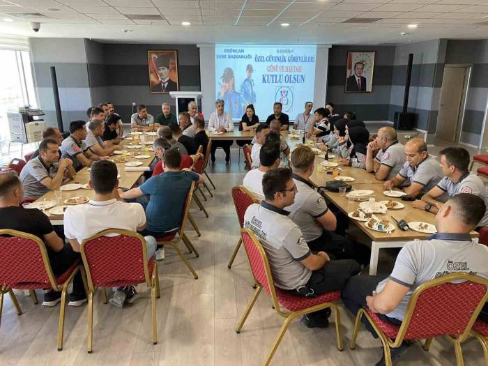 Başhekim Prof. Dr. Kuyrukluyıldız, Hastanede Görev Yapan Güvenlik Personelleriyle Bir Araya Geldi