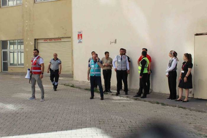 Tatvan’da Gerçeği Aratmayan Tatbikat