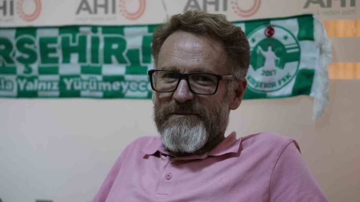 16 Yıldır Süren Acı Bekleyiş