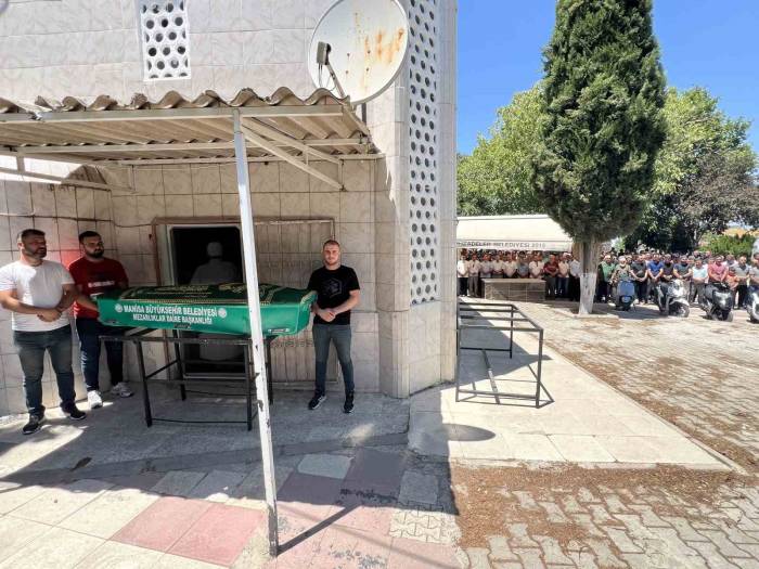 Gençlik Ve Spor Müdürü Öztürk’ün Acı Günü