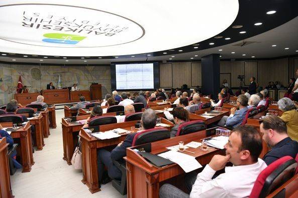 Ahmet Akın, "Balıkesir’i El Birliği İle Büyüteceğiz"