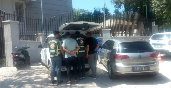 Üsküdar’da Tüneli Kapatıp Halay Çekenlere 17 Bin 940 Lira Para Cezası