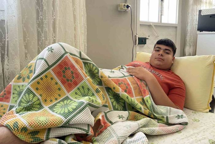 Adana’da Kardeşine Bisiklet Sürmeyi Öğreten Çocuğu Maganda Kurşunu Öldürüyordu