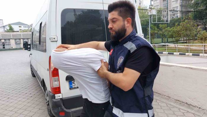 Uyuşturucu Ticaretinden Tutuklandı