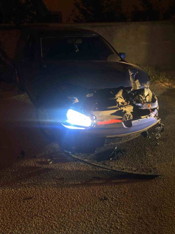 Uyuşturucu Tacirleri Kovalamacayla Yakayı Ele Verdi