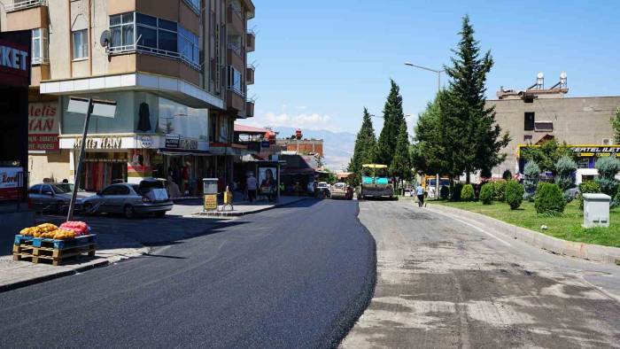 Büyükşehirden Dulkadiroğlu’na Ulaşım Atağı