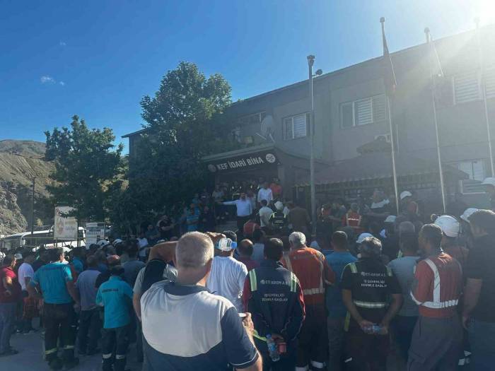 Eti Krom İşçileri, Çalışma Şartlarının Düzeltilmesi İçin Eylem Başlattı