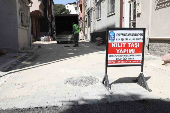 Eyüpsultan’da Bin 300 Metrekarelik Alan Yenilendi