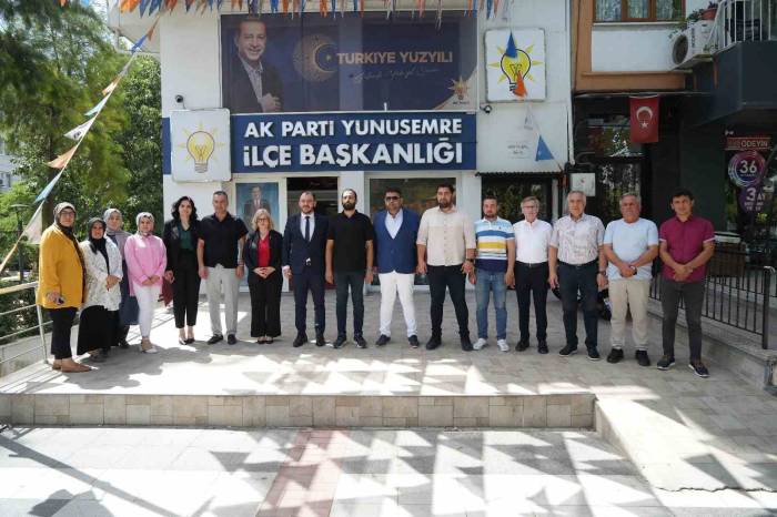 Ak Parti Yunusemre İlçe Başkanı Durmaz’dan Chp’li Belediyelere Eleştiri