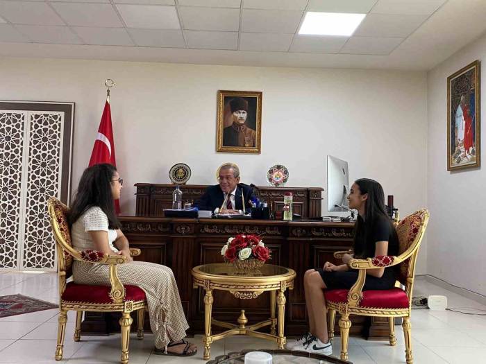 Menteşe Kaymakamı Eriş Lgs Birincilerini Ağırladı