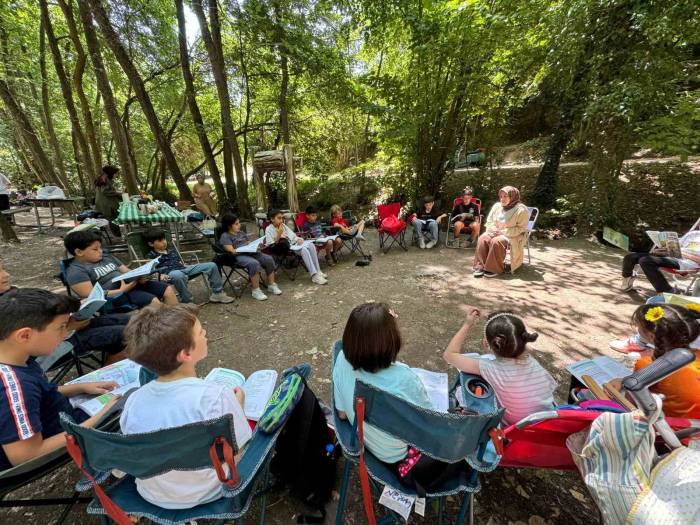 Çocuklar Yaz Tatilini Dolu Dolu Geçiriyor