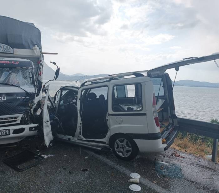 Kazada Yaralanan Adam 5 Gün Sonra Hayatını Kaybetti