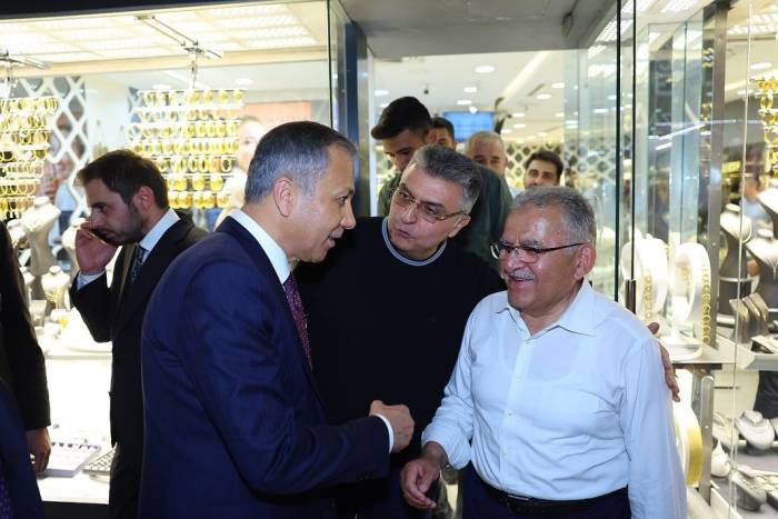 Başkan Büyükkılıç: "Devlet, Millet El Ele"