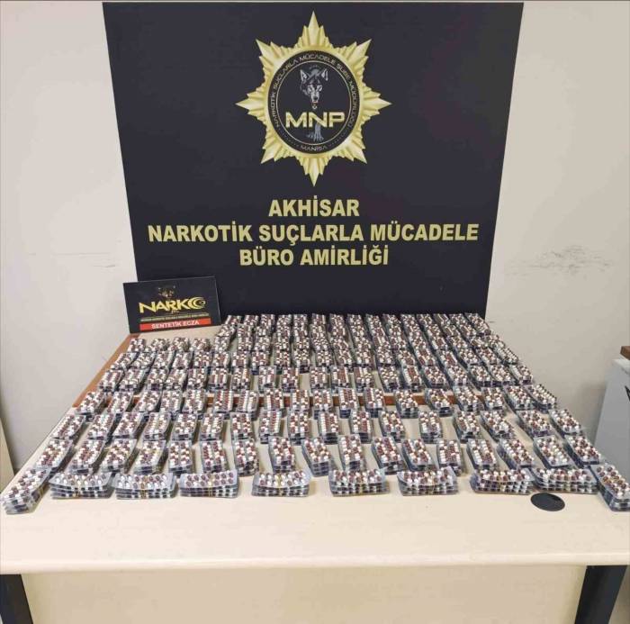 Durdurulan Araçtan Uyuşturucu Hap Ele Geçirildi