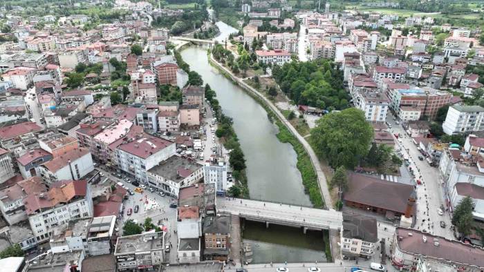 Terme Çayı Islahında Fore Kazıklar Tamam