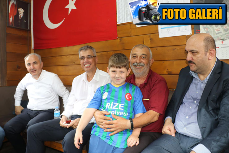 saglik-bakani-prof-dr-kemal-memisoglu-rizede-esnaf-ziyaretlerinde-bulundu.jpg