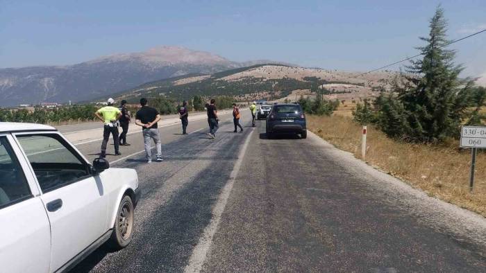 Denizli -antalya Karayolu Çift Yönlü Trafiğe Kapatıldı