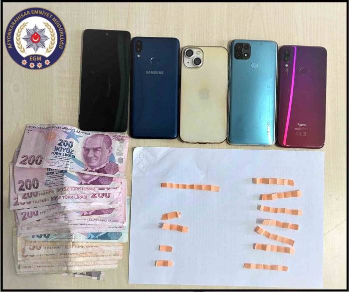 Uyuşturucu İle Yakalanan Şahıslardan Biri Tutuklandı