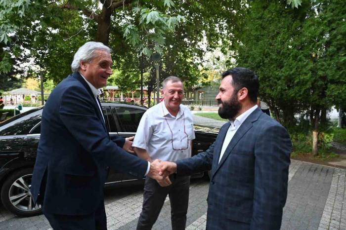 Başkan Bakkalcıoğlu Dernek Etkinliğine Katıldı