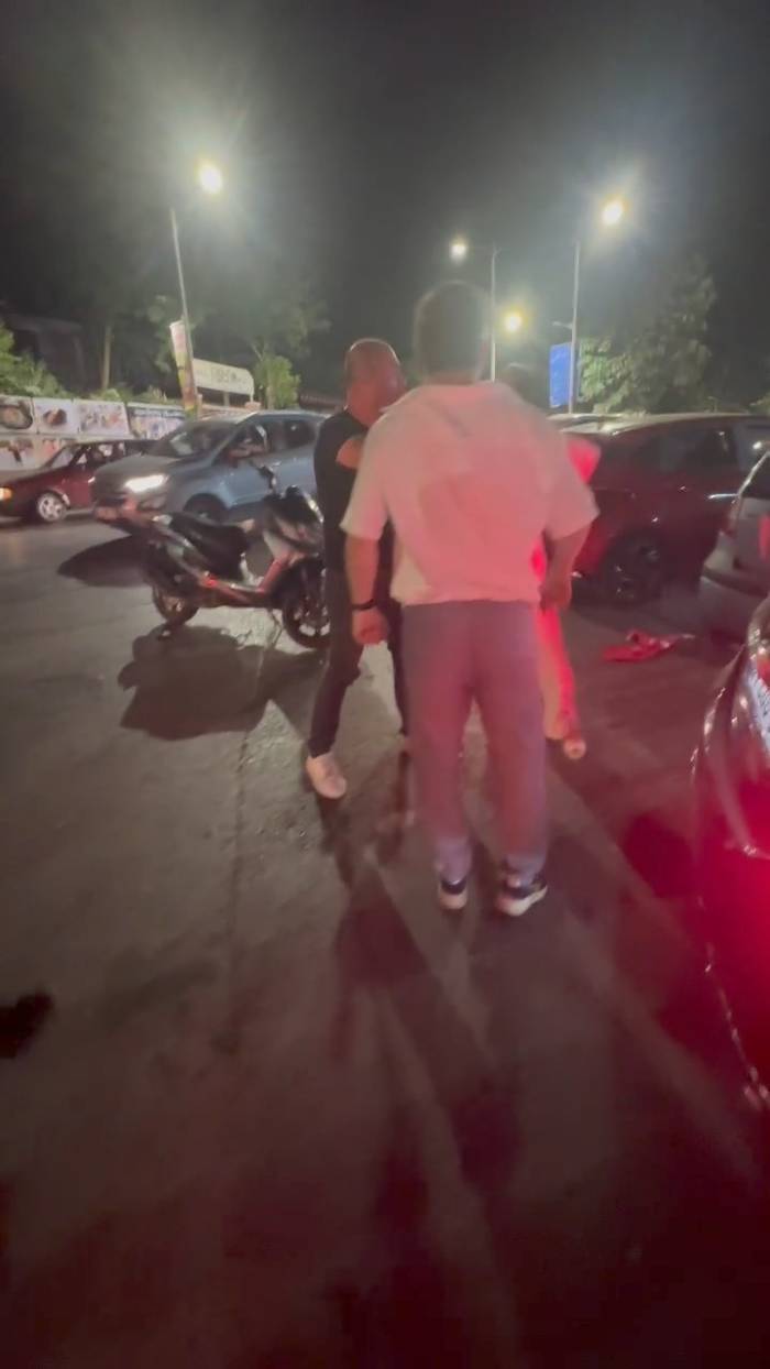 Beykoz’da Kavgayı Gören Duyarlı Motosiklet Sürücüsü Polise Haber Verdi