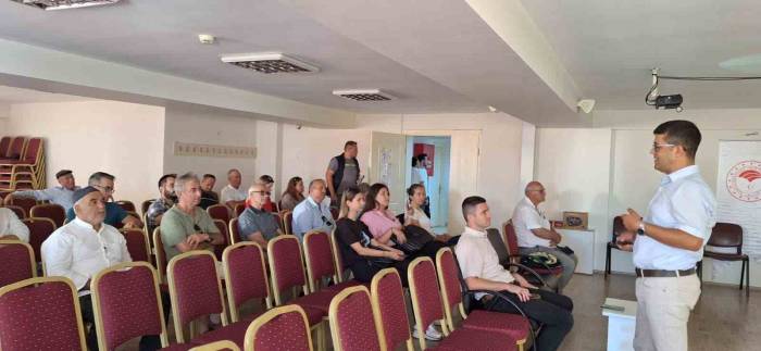 Çanakkale’de 13 Bin 301 Dekar Alanda Bitkisel Üretim Yapılıyor