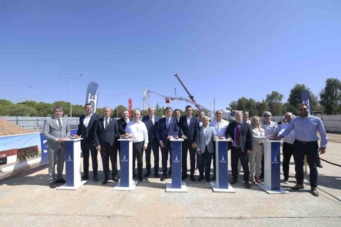 İzmir Aosb’de Kurulacak İtfaiye Merkezinin Temeli Atıldı