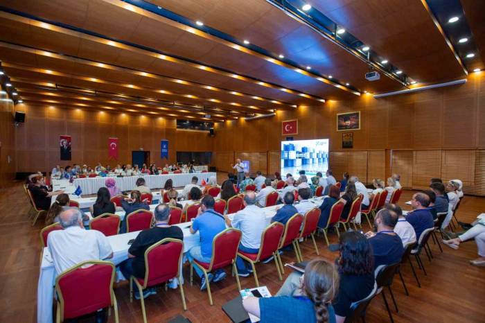 Stratejik Planlama Çalışmaları Ortak Akılla Yürütülüyor