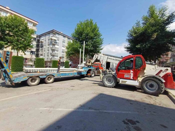 Çorum Belediyesi’nden Kamyon Üzerinde Satışa İzin Yok