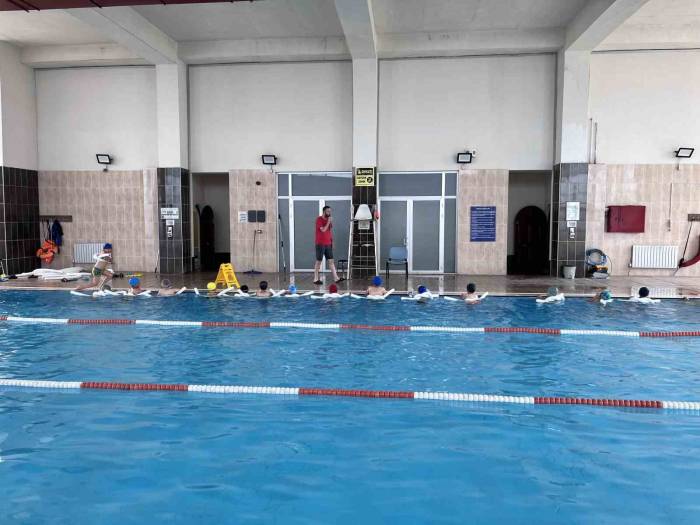 Başkan Özdoğan: "Çocuklarımıza Dolu Dolu Bir Yaz Dönemi Yaşatıyoruz"