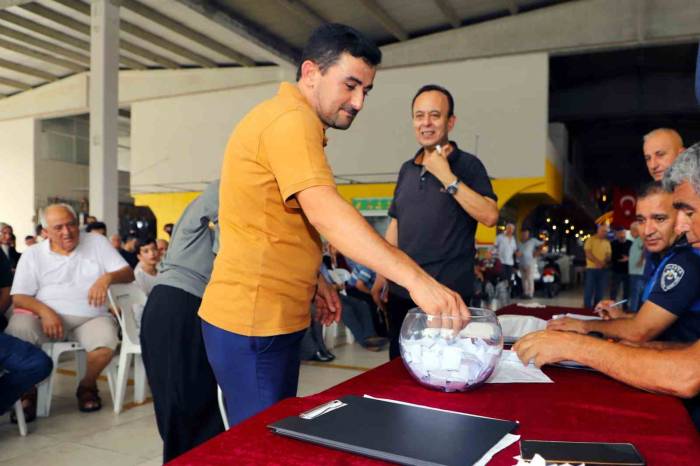 Cuma Pazarı İçin Kuralar Çekildi