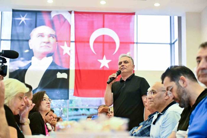 Muratpaşa Belediye Başkanı Ümit Uysal: "Birlikteliğimizden Memnunum"