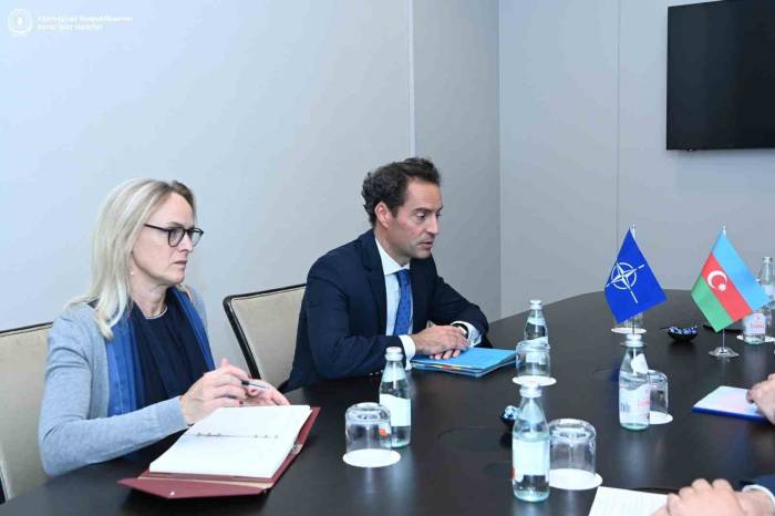 Bayramov, Nato Genel Sekreteri’nin Özel Temsilcisi Kolomina İle Görüştü