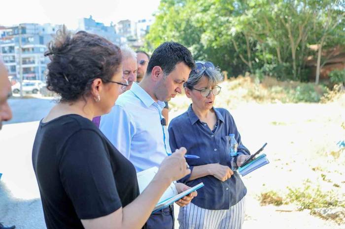 Başkan Önal, Sorunları Yerinde Tespit Ediyor