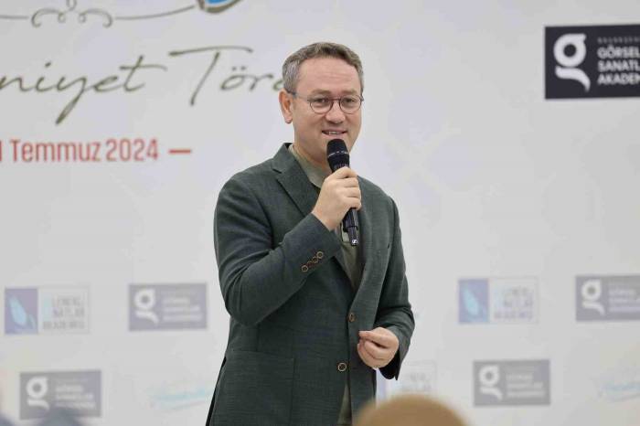 Başakşehir’de Sanat Dolu Bir Eğitim Dönemi Daha Tamamlandı