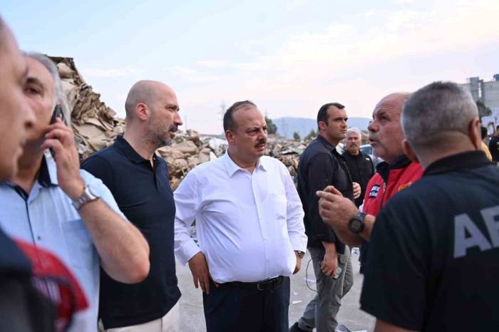 Söke Belediyesi’nden, Kipaş Yangını Söndürme Çalışmalarına Destek