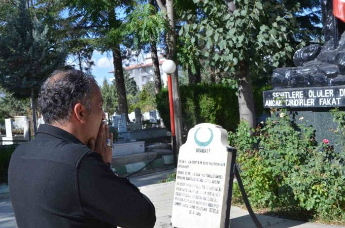 15 Temmuz Şehidi Fırat Bulut’un Ağabeyi: “O Gece Ülkenin Geleceğini Belki O 251 Tane Şehit Çizdi”