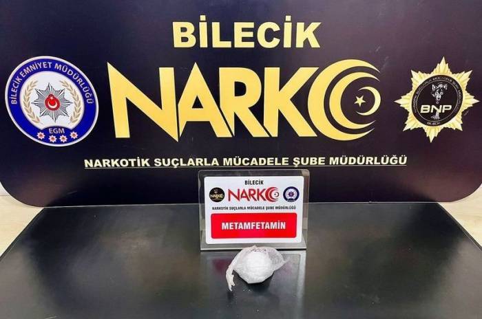 Şehirlerarası Otobüs İle Uyuşturucu Madde Taşıyan Şüpheli 1 Şahıs Yakalandı